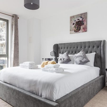 Modern Private Apartment -Balcony-Tube Station Londyn Zewnętrze zdjęcie
